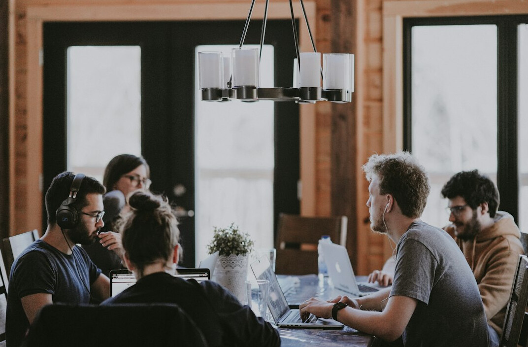 business team discussing software